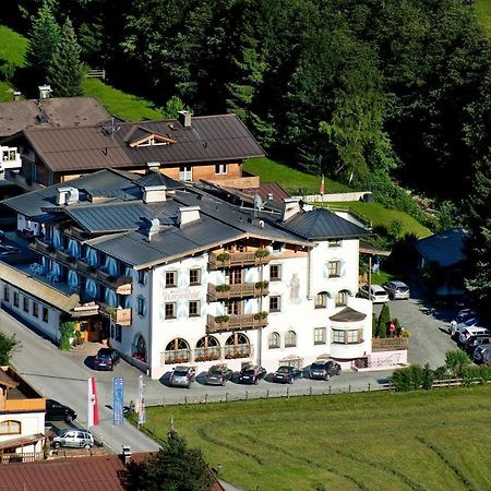Hotel Wiesenegg Aurach bei Kitzbuehel Luaran gambar
