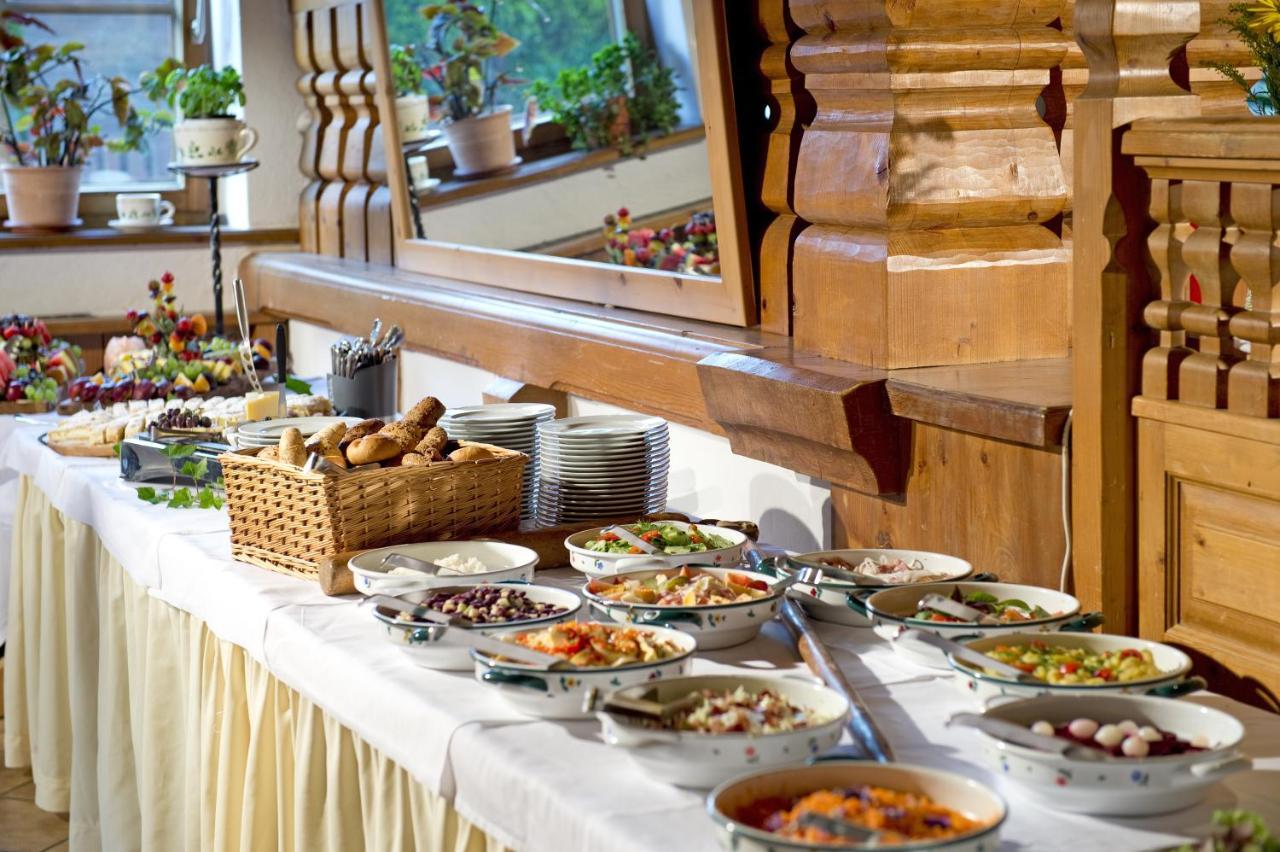 Hotel Wiesenegg Aurach bei Kitzbuehel Luaran gambar