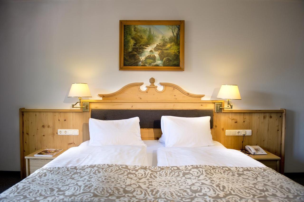 Hotel Wiesenegg Aurach bei Kitzbuehel Luaran gambar